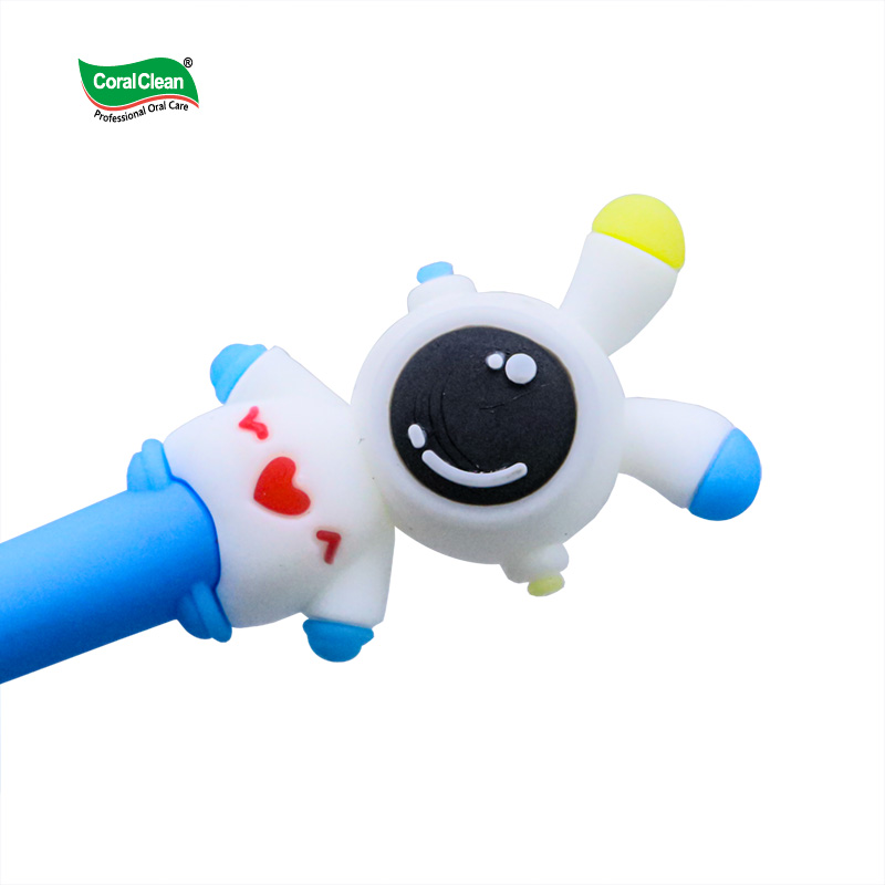 OEM Kids Soft Bristles Toothbrush Cartoon Rabbit Shaped Handle Children Plastic Toothbrush for Home Use