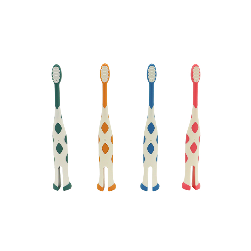 Wholesale Plastic Children Toothbrush Giraffe Style Teeth Brushes Kids