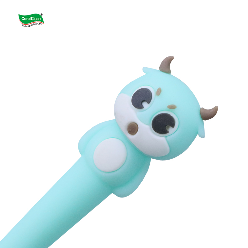 Manufacturer Child Toothbrush Ultra Soft Bristles Calf Shaped Design Cute Kid Non-slip Handle Toothbrushes