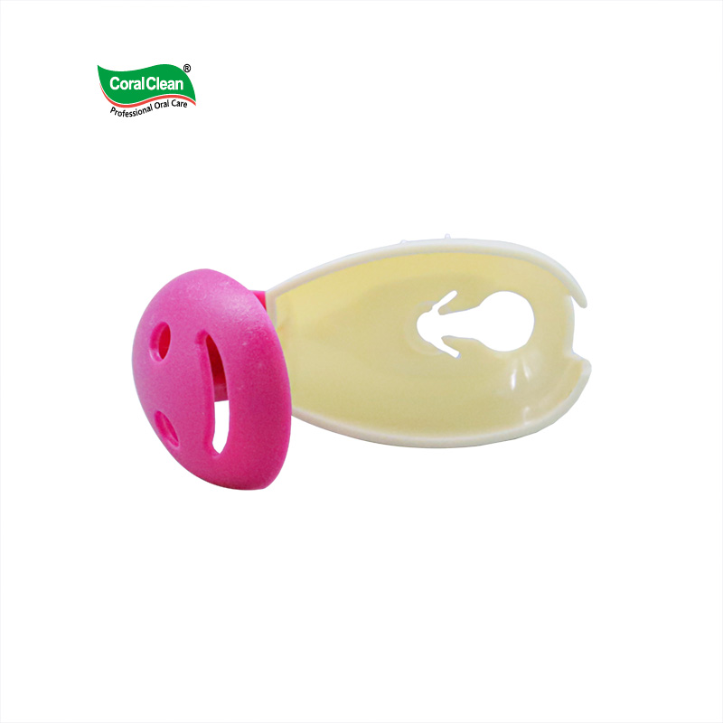 Smiling Face Suction Cup Toothbrush Holder Creative Bathroom Wall Mounted No Punching Toothbrush Storage