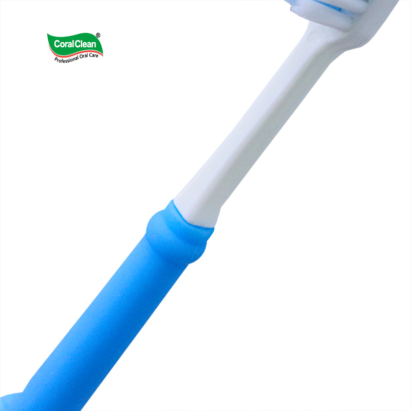 OEM Kids Soft Bristles Toothbrush Cartoon Rabbit Shaped Handle Children Plastic Toothbrush for Home Use